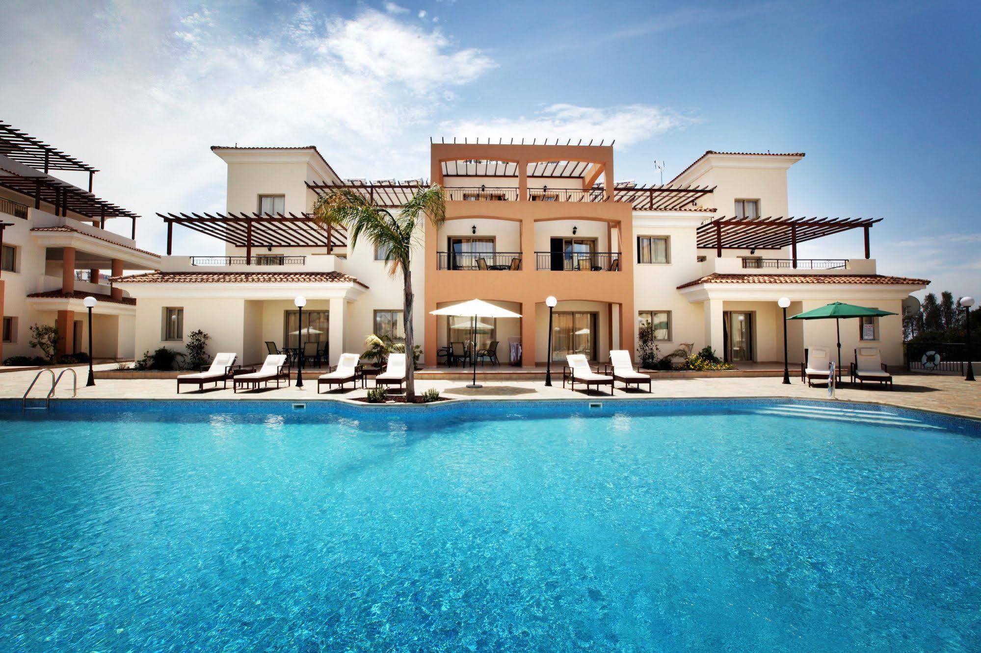 Oracle Exclusive Resort Paphos Extérieur photo